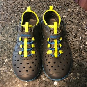 Stride Rite Phibian Shoes - Size 13